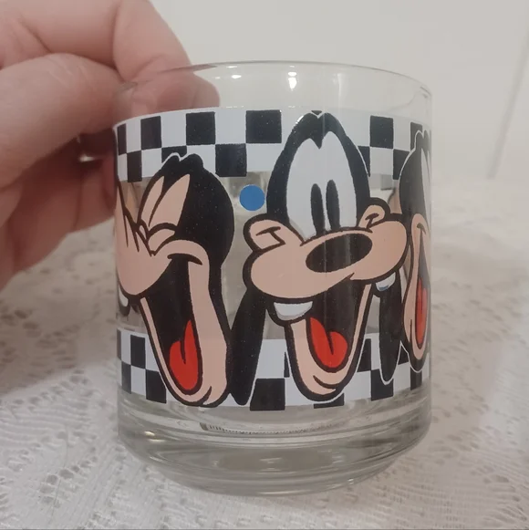 Vintage Goofy Mugs - Picture 6 of 7